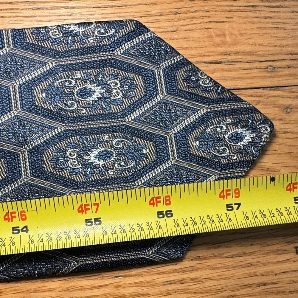 Robert Talbott Blue/Gold Geometric Hand Sewn Best of Class Silk Tie
